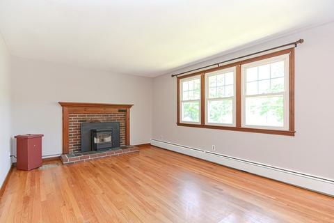 92 Dodge Rd, Sutton, MA 01590 photo 5