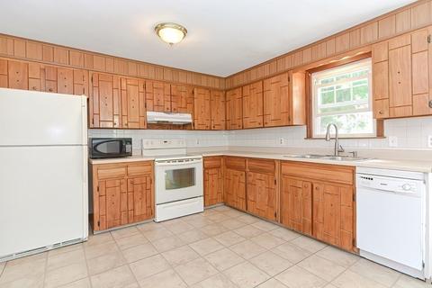 92 Dodge Rd, Sutton, MA 01590 photo 8