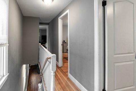85 Cedar St, Springfield, MA 01105 photo 10