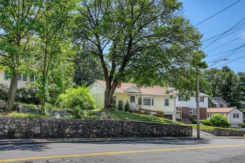 558 Main St, Stoneham, MA 02180 photo 20