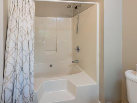 2 Campbell St, Webster, MA 01570 photo 16
