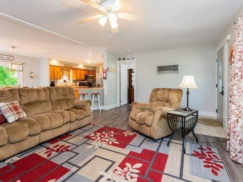 2 Campbell St, Webster, MA 01570 photo 4