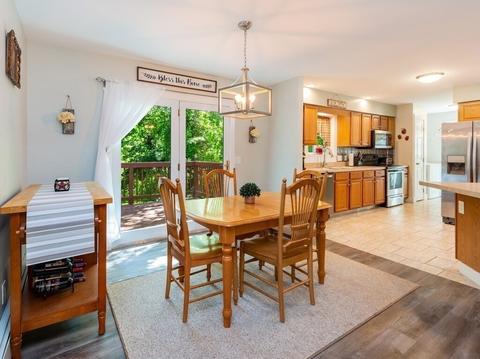 2 Campbell St, Webster, MA 01570 photo 7