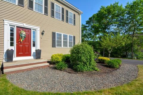 9 Progress Waye, Hanson, MA 02341 photo 2