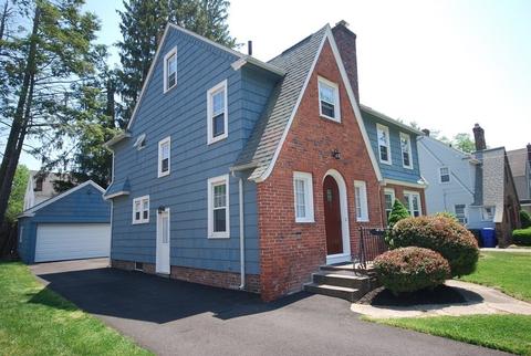 39 Rencelau St, Springfield, MA 01118 photo 3