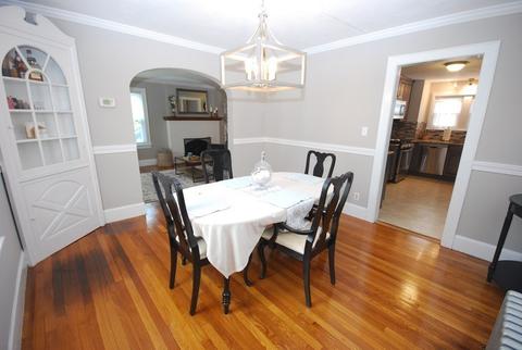 39 Rencelau St, Springfield, MA 01118 photo 10