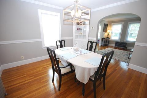 39 Rencelau St, Springfield, MA 01118 photo 11