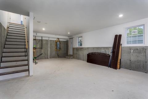 15 Warner Ave, Worcester, MA 01604 photo 24