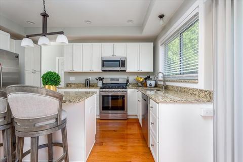 15 Warner Ave, Worcester, MA 01604 photo 5