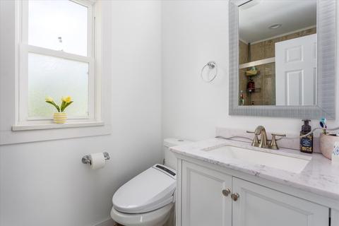 15 Warner Ave, Worcester, MA 01604 photo 16