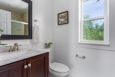 15 Warner Ave, Worcester, MA 01604 photo 17