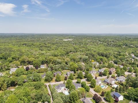 23 Winthrop Dr, Franklin, MA 02038 photo 40