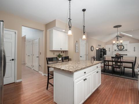 23 Winthrop Dr, Franklin, MA 02038 photo 11