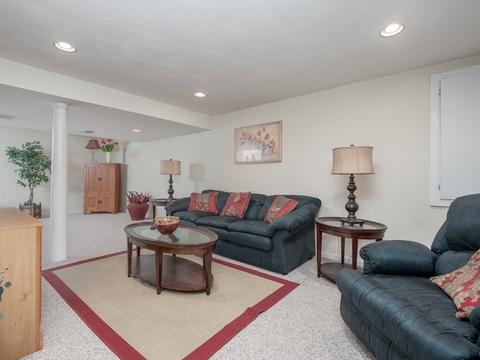 23 Winthrop Dr, Franklin, MA 02038 photo 31
