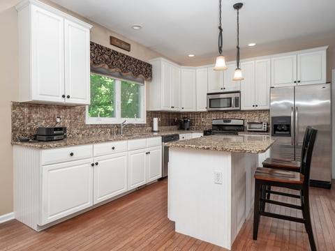23 Winthrop Dr, Franklin, MA 02038 photo 12