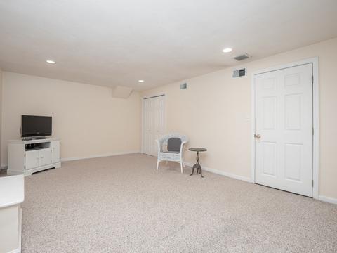 23 Winthrop Dr, Franklin, MA 02038 photo 33