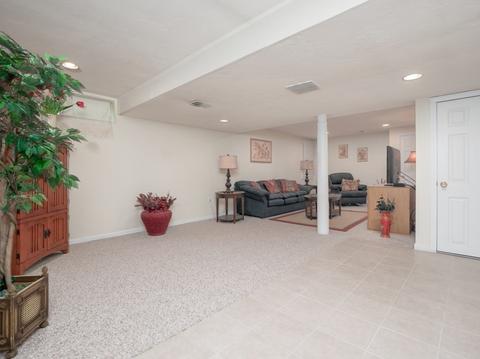 23 Winthrop Dr, Franklin, MA 02038 photo 32
