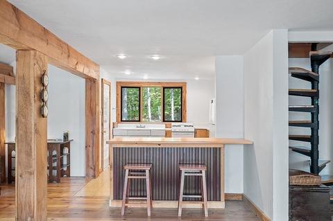 2 Dalbeck Ln, Ashburnham, MA 01430 photo 8