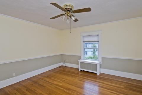 16 Eton St, Springfield, MA 01108 photo 23