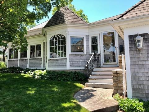 18 Cedar St, Fairhaven, MA 02719 photo 4