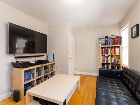 37 Kendall St, Brookline, MA 02445 photo 11