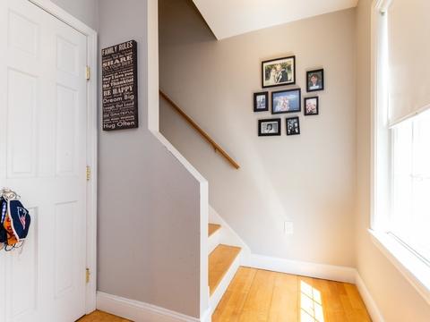 37 Kendall St, Brookline, MA 02445 photo 2