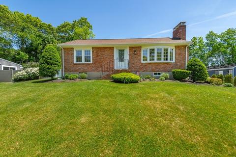 103 Macarthur Rd, Stoneham, MA 02180 photo 21