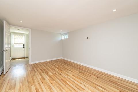 103 Macarthur Rd, Stoneham, MA 02180 photo 16