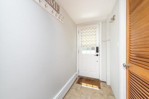103 Macarthur Rd, Stoneham, MA 02180 photo 20