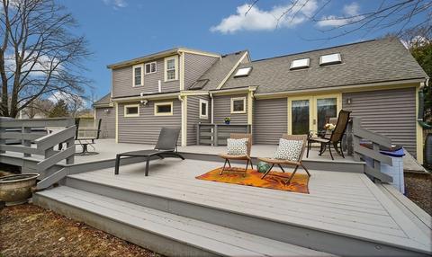338 High St, Hingham, MA 02043 photo 1