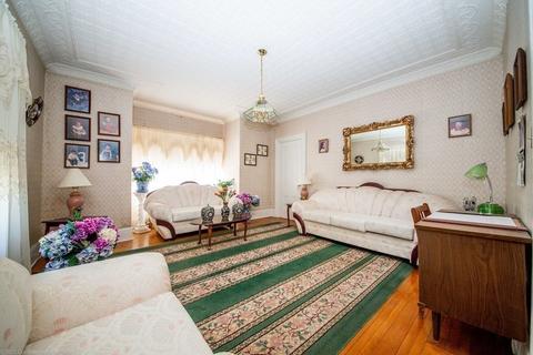 34 Canonicus St, Fall River, MA 02723 photo 14