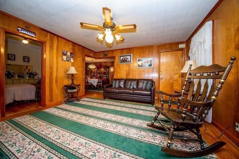 34 Canonicus St, Fall River, MA 02723 photo 17