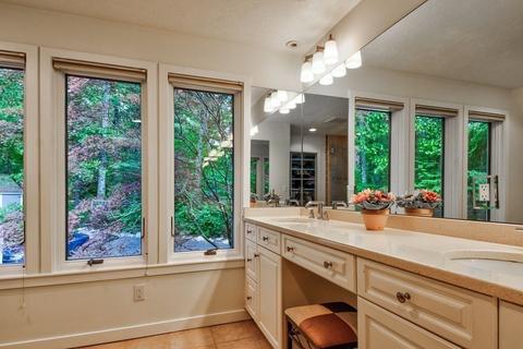 48 Maple St, Sherborn, MA 01770 photo 23