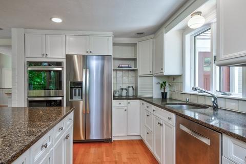 48 Maple St, Sherborn, MA 01770 photo 18