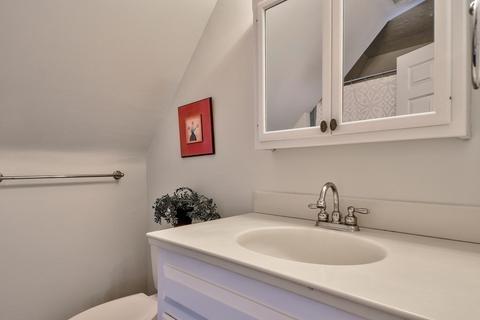 48 Maple St, Sherborn, MA 01770 photo 27