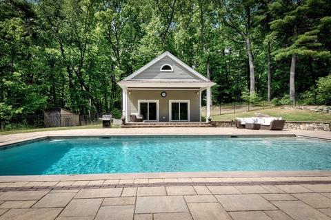 48 Maple St, Sherborn, MA 01770 photo 5