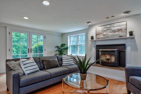48 Maple St, Sherborn, MA 01770 photo 13