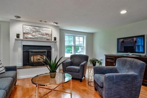 48 Maple St, Sherborn, MA 01770 photo 12
