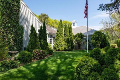 100 Glenneagle Dr, Mashpee, MA 02649 photo 4