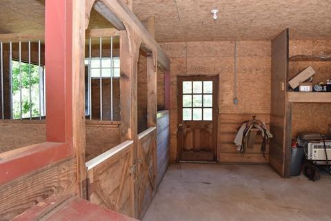 555 E State Steet, Granby, MA 01033 photo 34