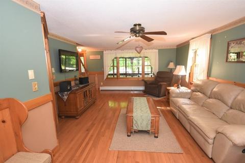 555 E State Steet, Granby, MA 01033 photo 6