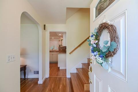 90 Arcadia Ave, Reading, MA 01867 photo 6