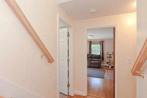 90 Arcadia Ave, Reading, MA 01867 photo 34