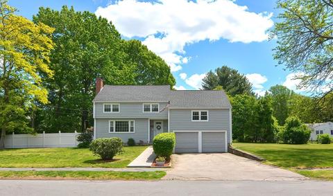 90 Arcadia Ave, Reading, MA 01867 photo 1