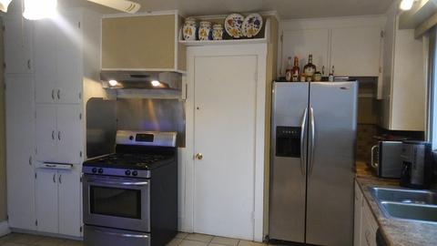 96 Embury St, Springfield, MA 01109 photo 6