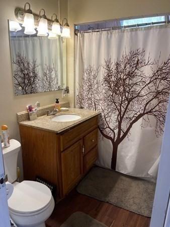 96 Embury St, Springfield, MA 01109 photo 7
