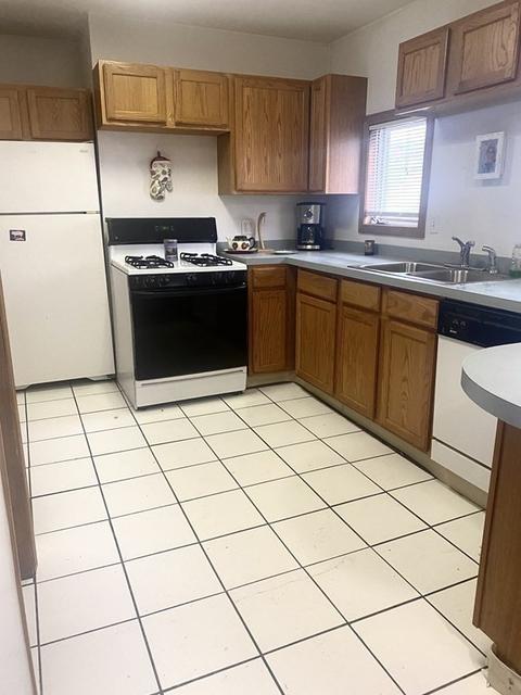 103 Hanover, Fall River, MA 02720 photo 15
