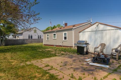 16 Roosevelt St, Acushnet, MA 02743 photo 15
