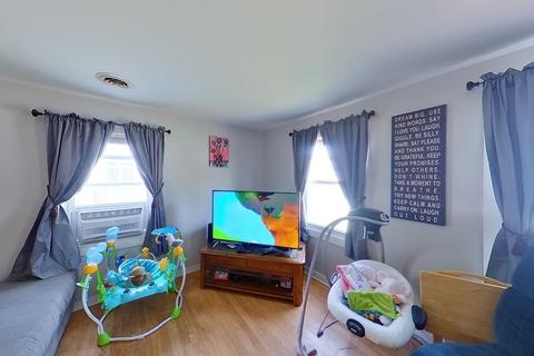 16 Roosevelt St, Acushnet, MA 02743 photo 6