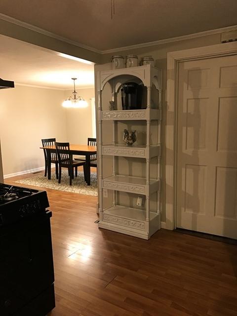 22 Cherryvale St, Chicopee, MA 01020 photo 5